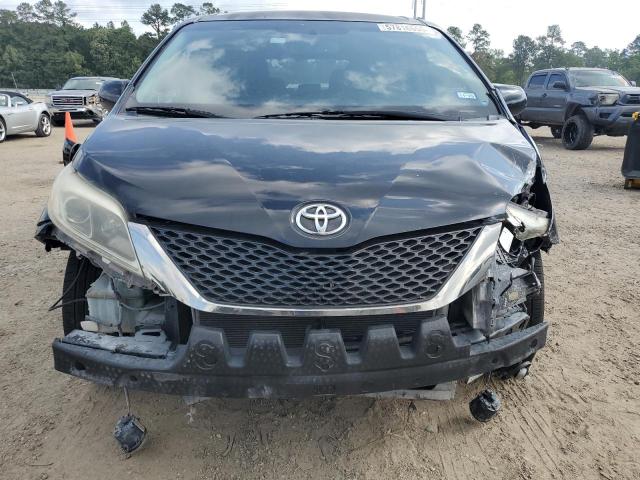 2017 TOYOTA SIENNA SE 5TDXZ3DC0HS772047