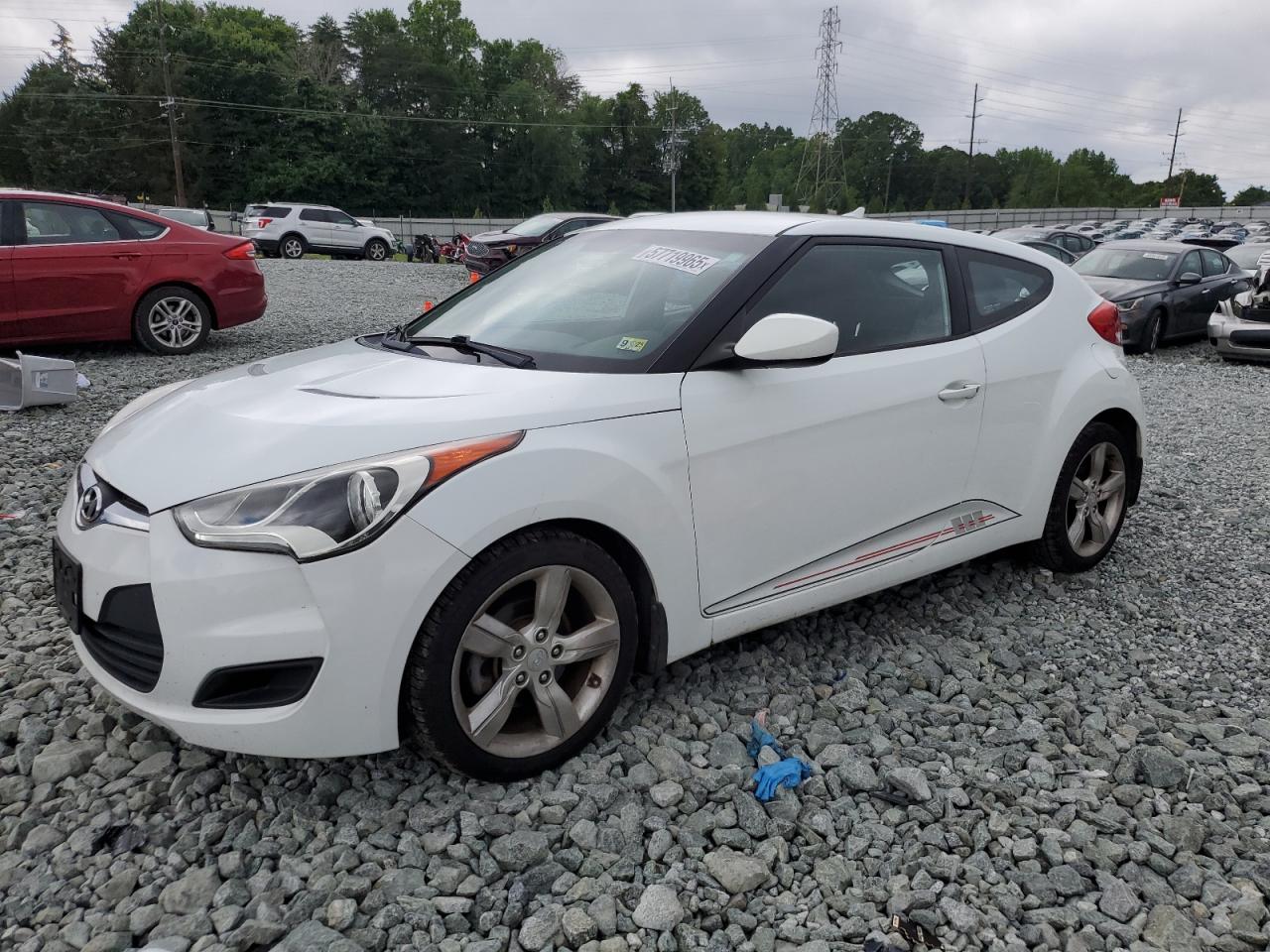 HYUNDAI VELOSTER