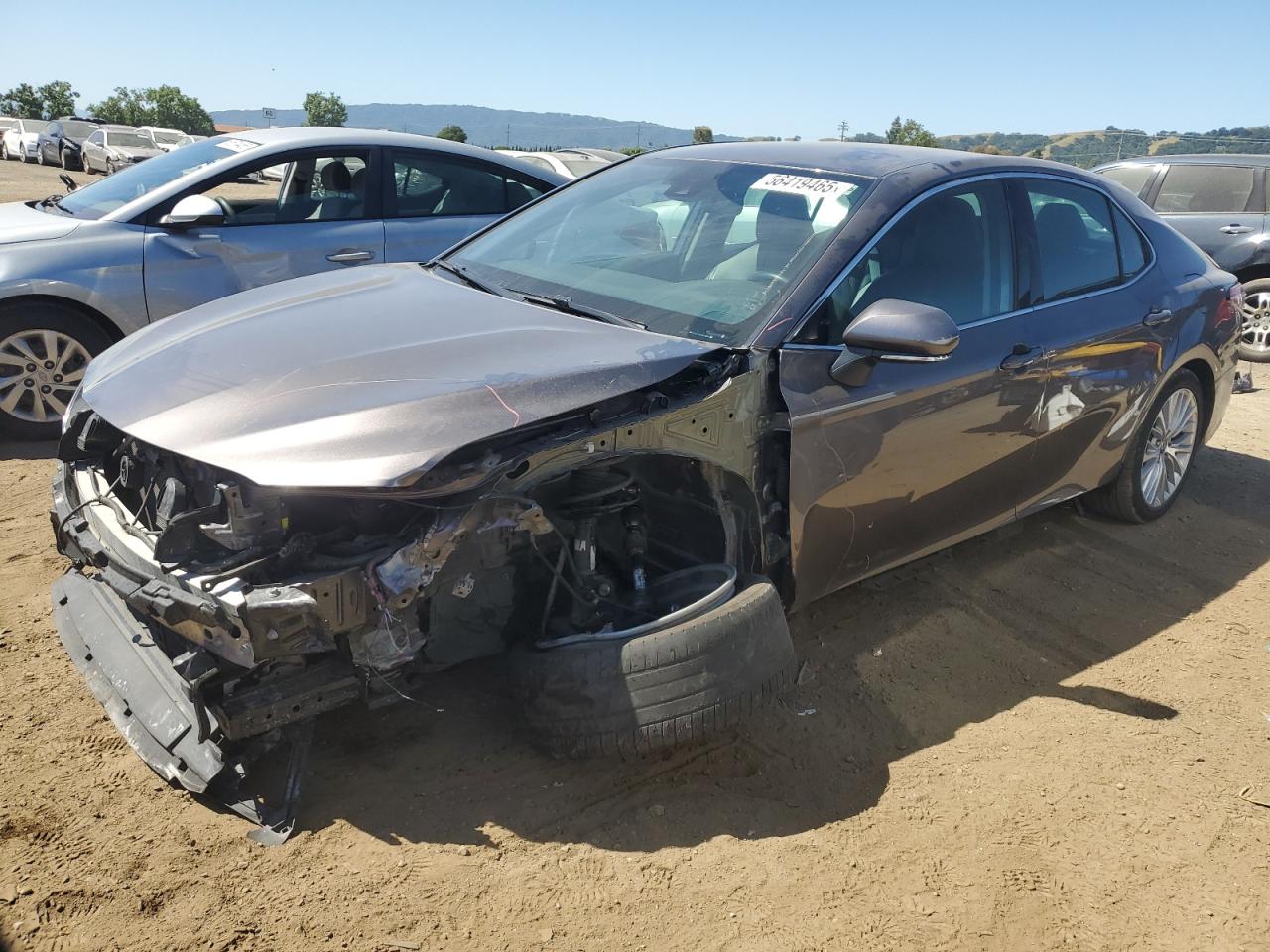 TOYOTA CAMRY XLE