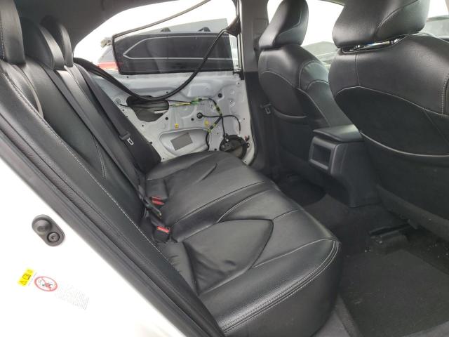 2018 TOYOTA CAMRY L - JTNB11HK0J3005664