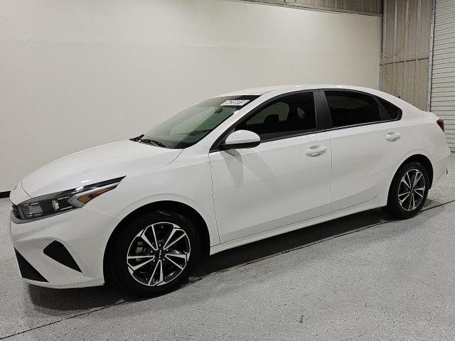 Vin: 3kpf24adxre794572, lot: 56285815, kia forte lx 2024 img_1
