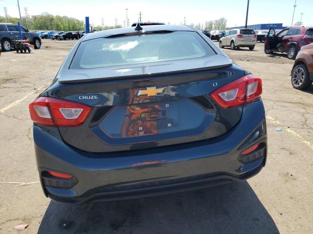 2018 CHEVROLET CRUZE LT - 1G1BE5SM6J7128459
