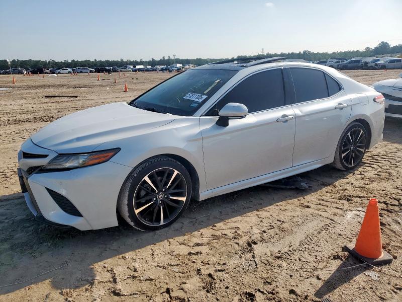 Vin: 4t1bz1hk5ju003105, lot: 57811105, toyota camry xse 2018 img_1