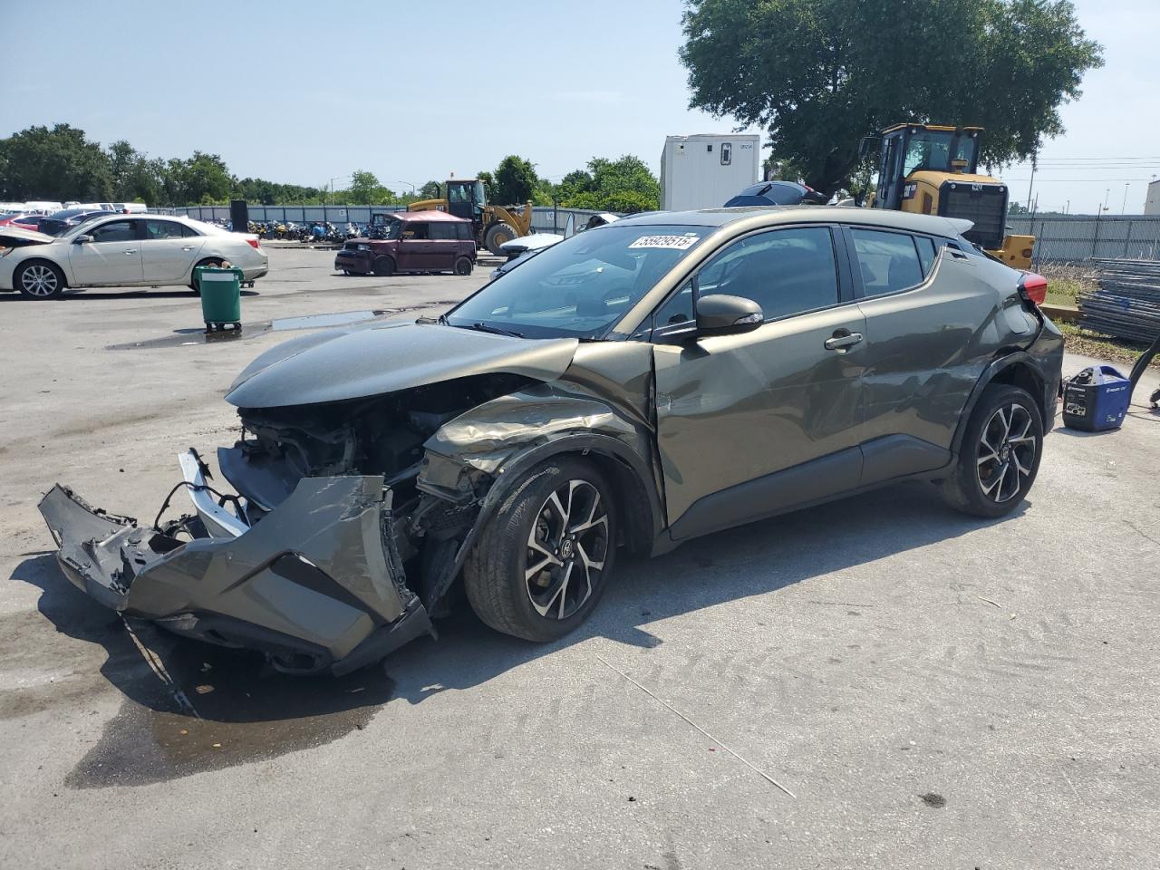 TOYOTA C-HR XLE