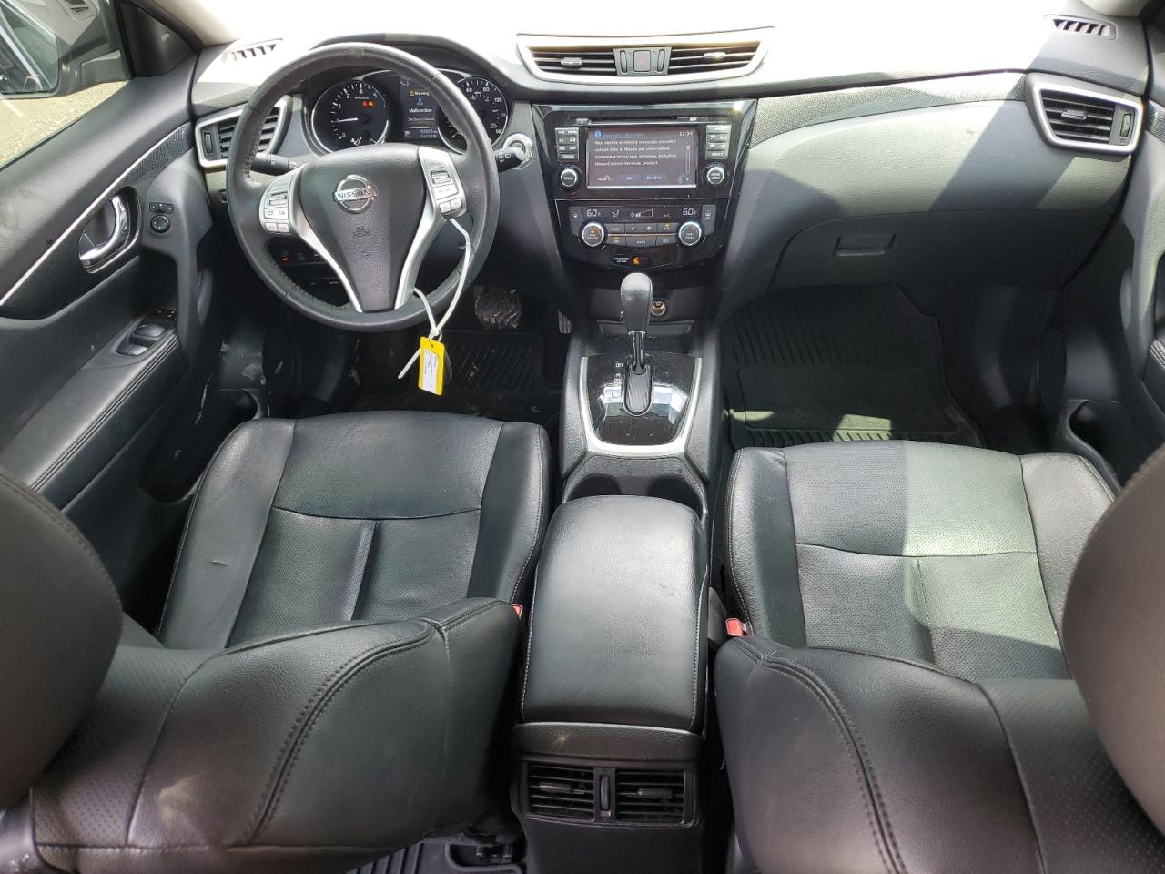 Nissan Rogue s 2016
