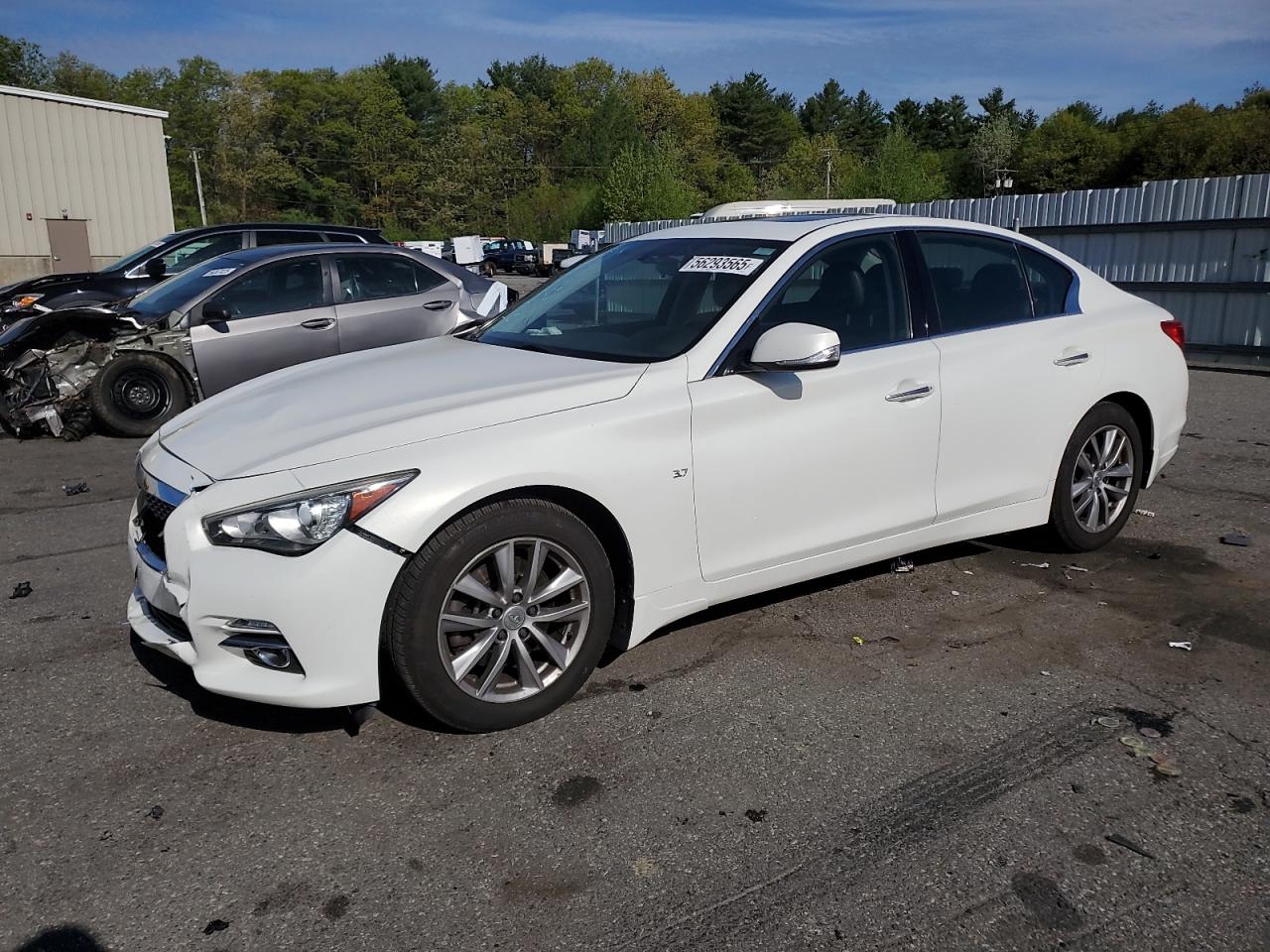 INFINITI Q50 2015