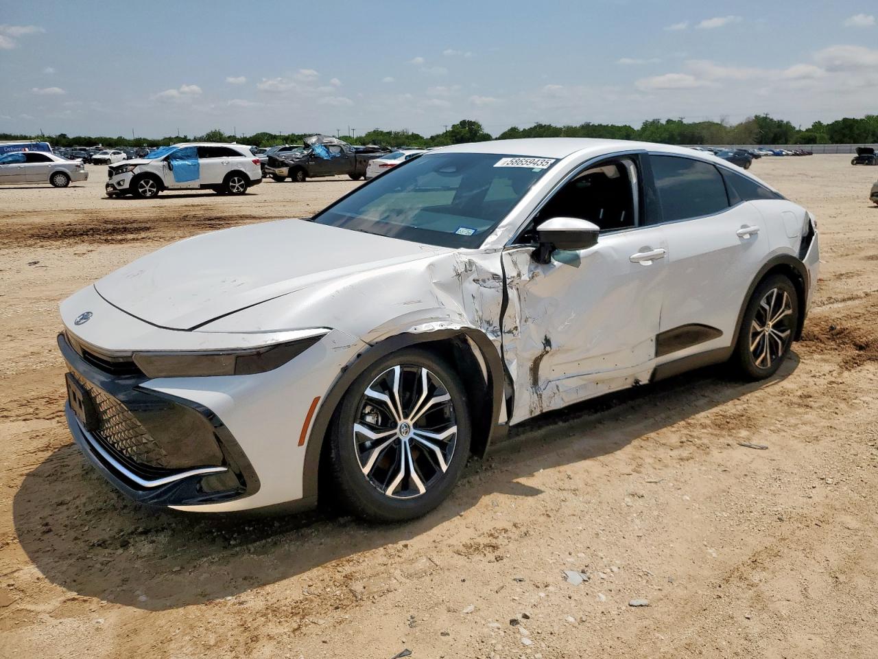 TOYOTA CROWN XLE