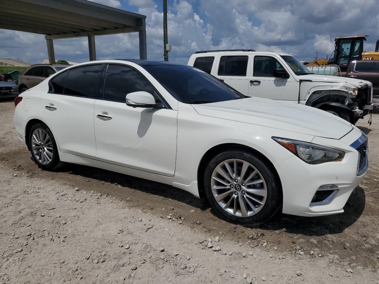 INFINITI Q50 2021