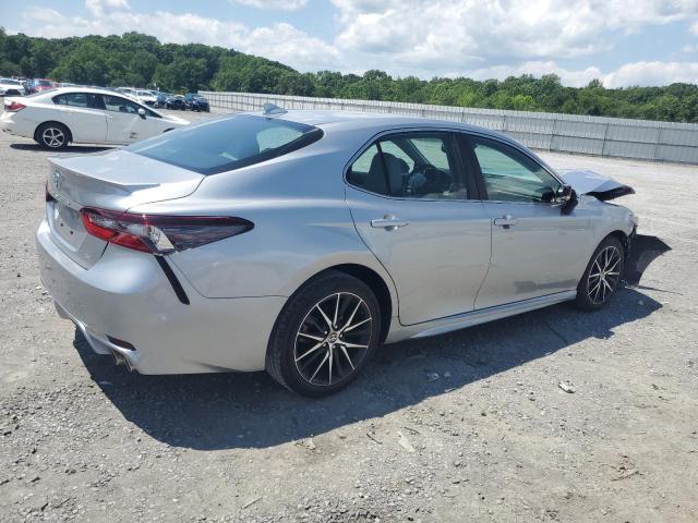 Vin: 4t1t11ak0nu697438, lot: 57813765, toyota camry se 20223
