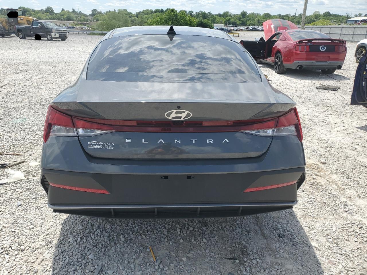 HYUNDAI ELANTRA SEL