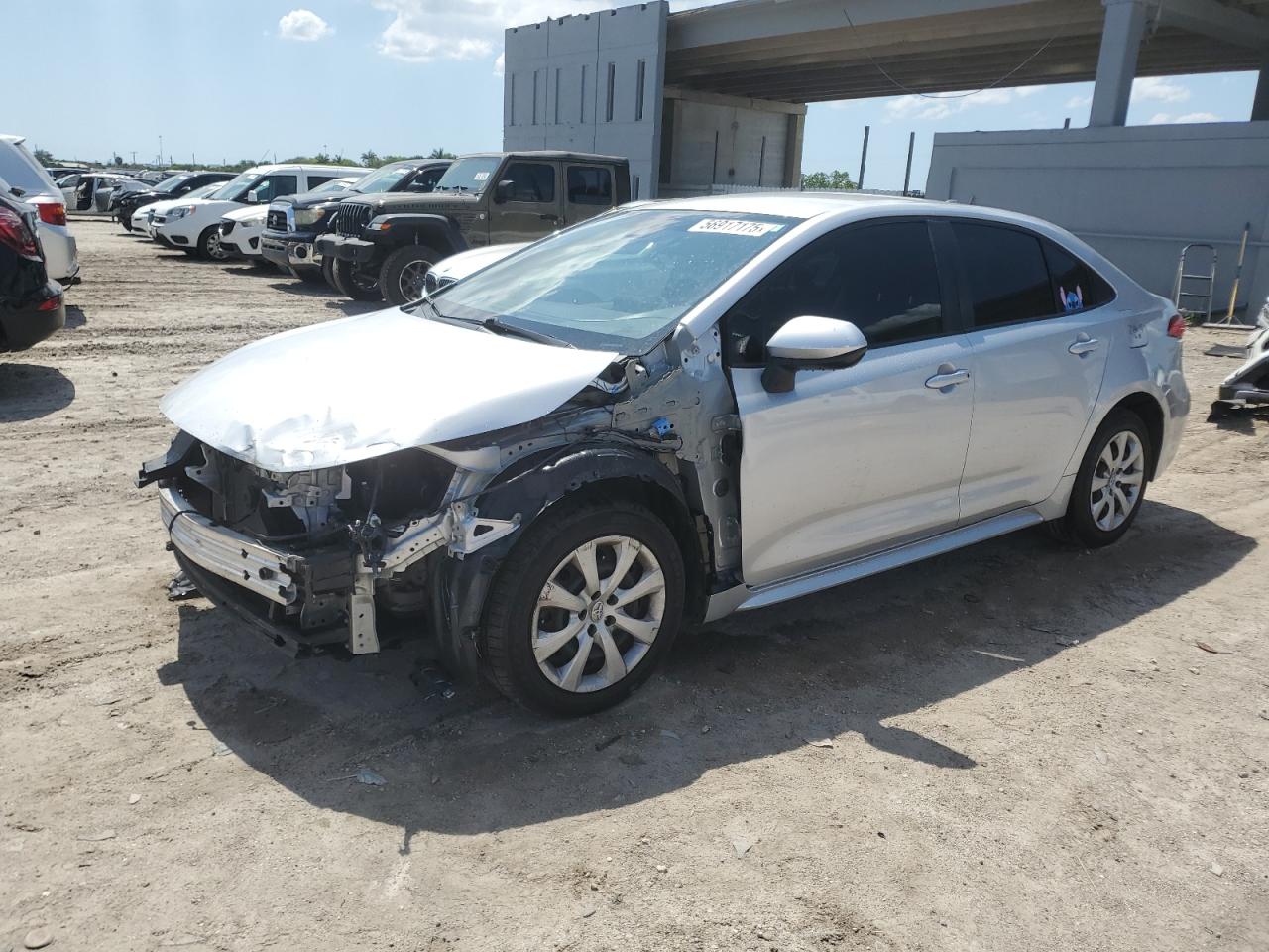 TOYOTA COROLLA LE