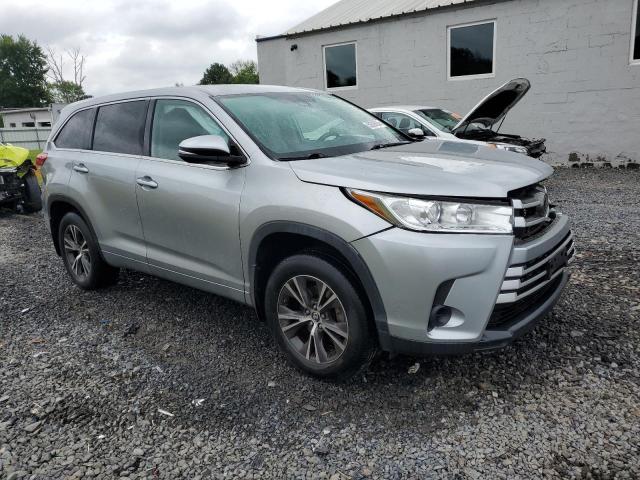 Vin: 5tdbzrfh0js841346, lot: 58398885, toyota highlander le 20184
