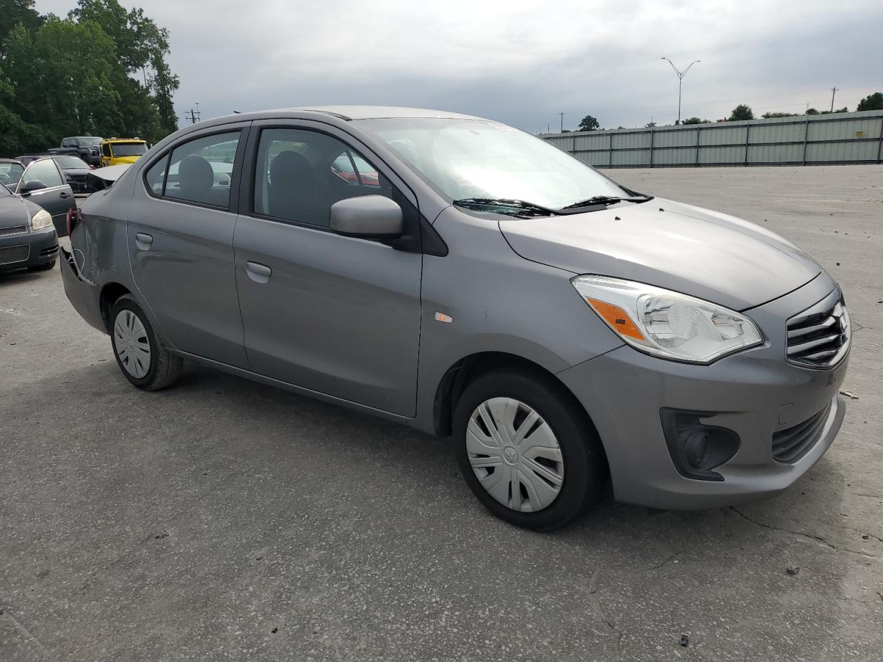 MITSUBISHI MIRAGE G4 ES
