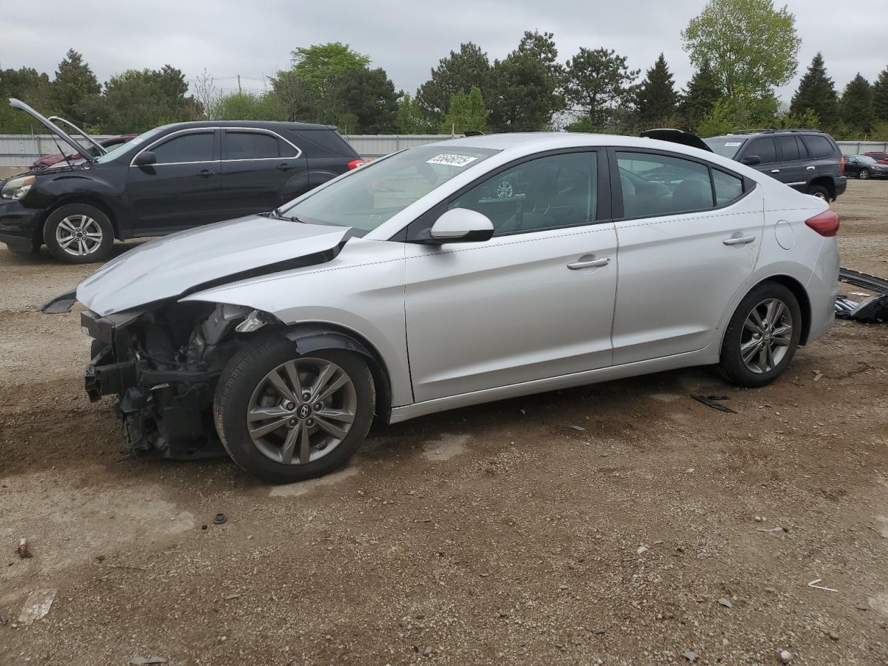 HYUNDAI ELANTRA SE