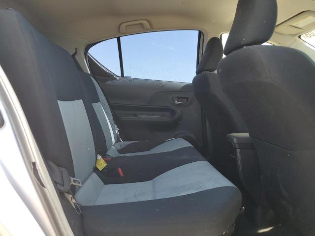 2016 TOYOTA PRIUS C JTDKDTB38G1136581
