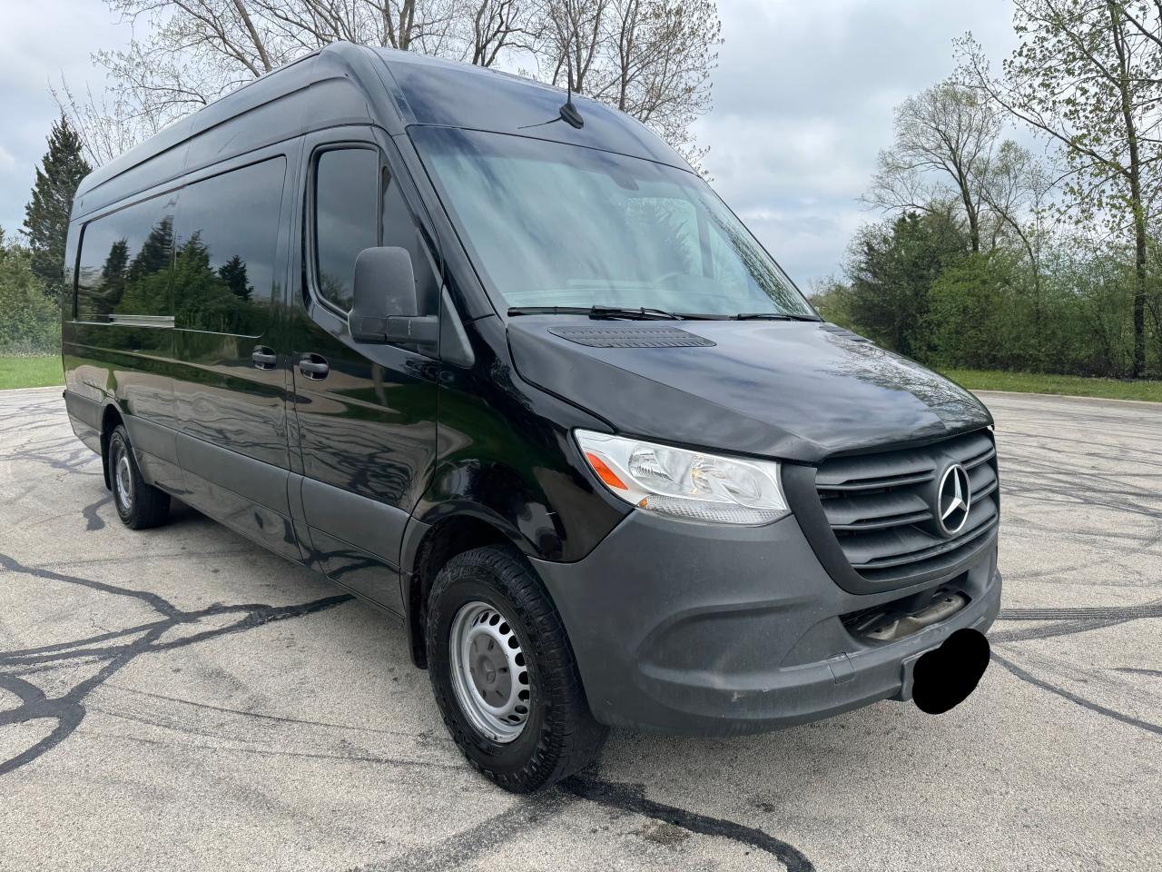 MERCEDES-BENZ SPRINTER 2500