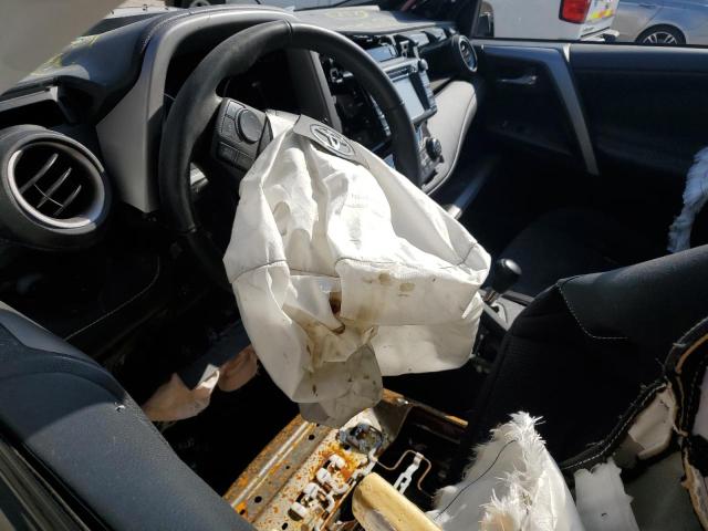 2017 TOYOTA RAV4 XLE - 2T3RFREVXHW689101