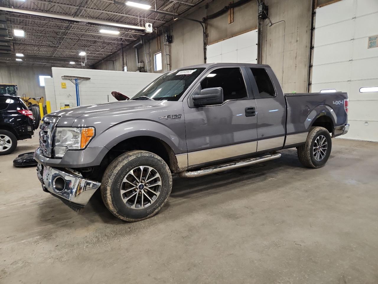 FORD F-150 SUPER CAB