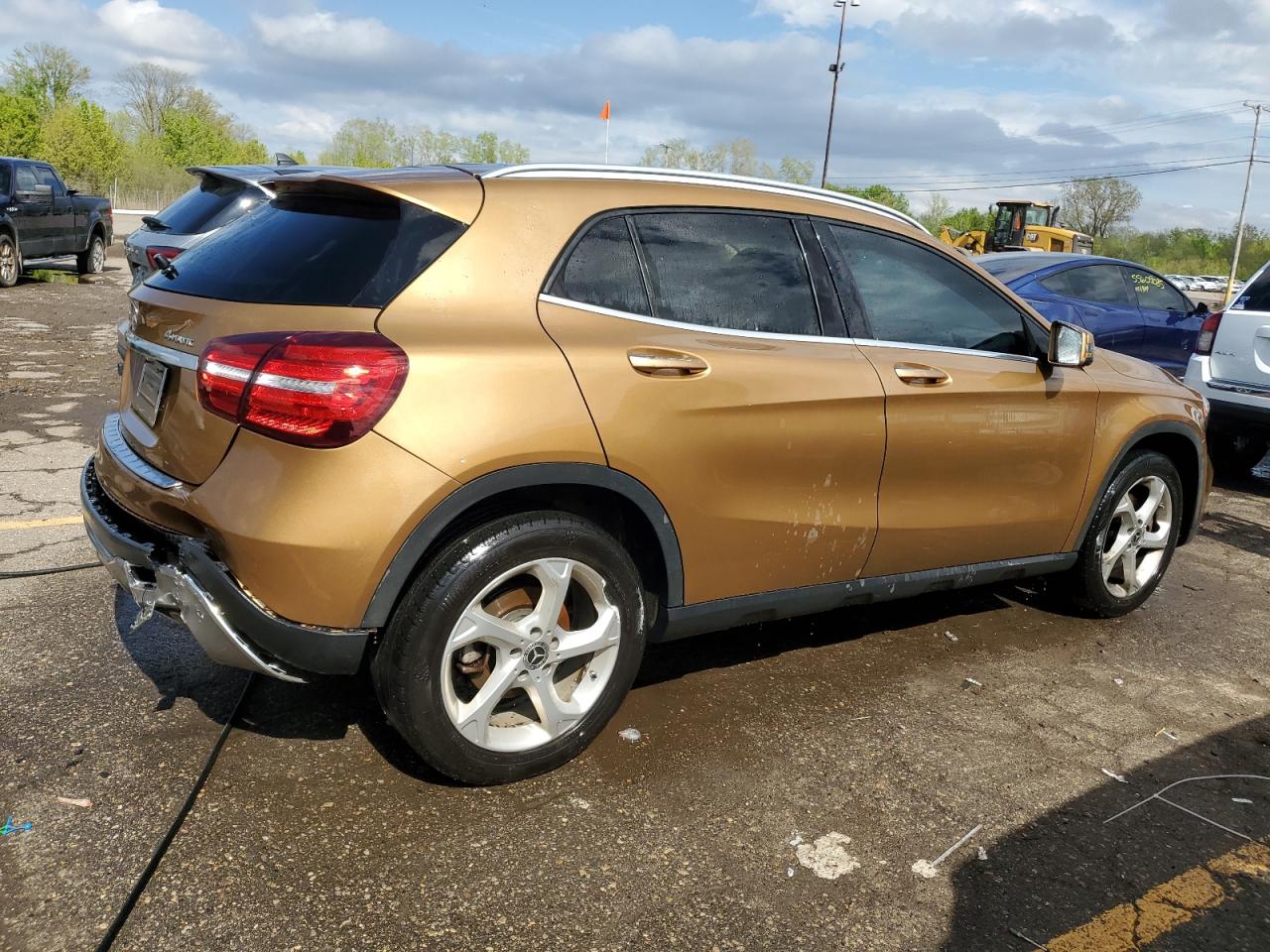 MERCEDES-BENZ GLA-CLASS 2018