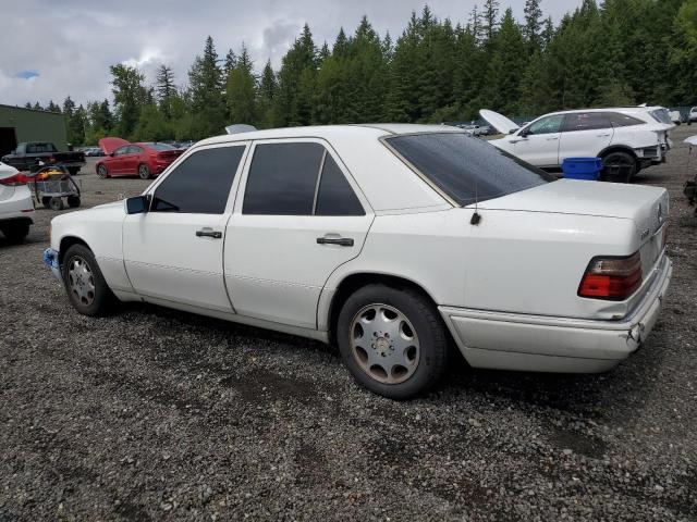 Vin: wdbea32e8rc060731, lot: 59061165, mercedes-benz e-class 320 19942