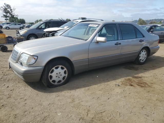 MERCEDES-BENZ S 320 1996 beige  gas WDBGA33E8TA289968 photo #1