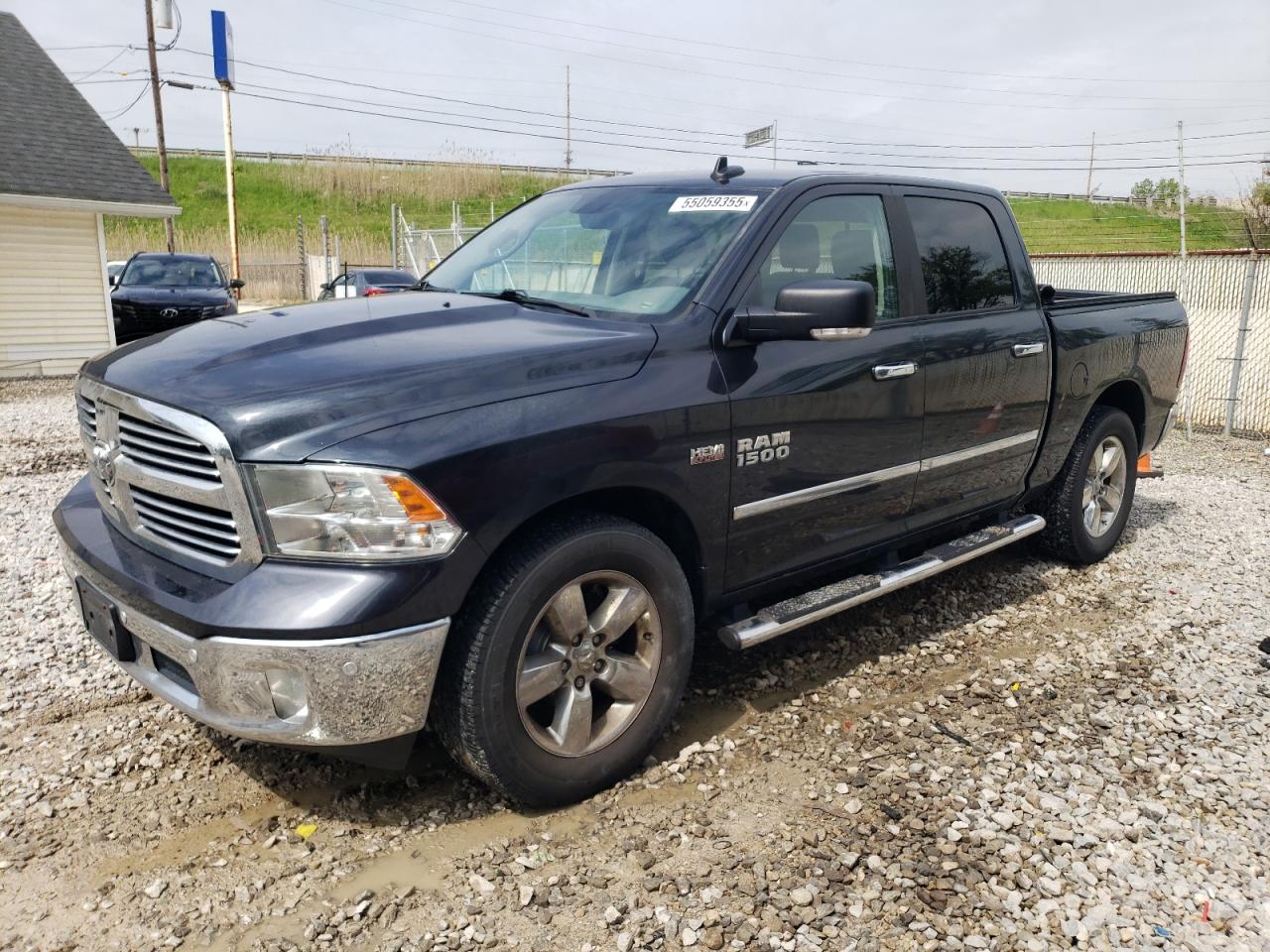 RAM 1500 SLT