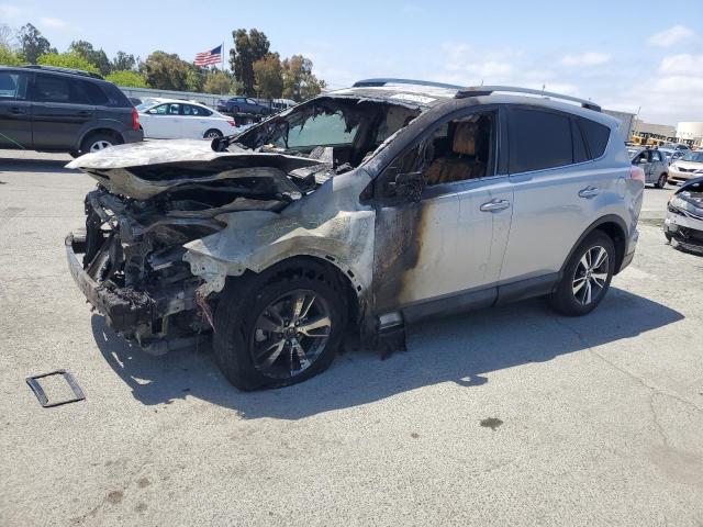 TOYOTA RAV4 XLE