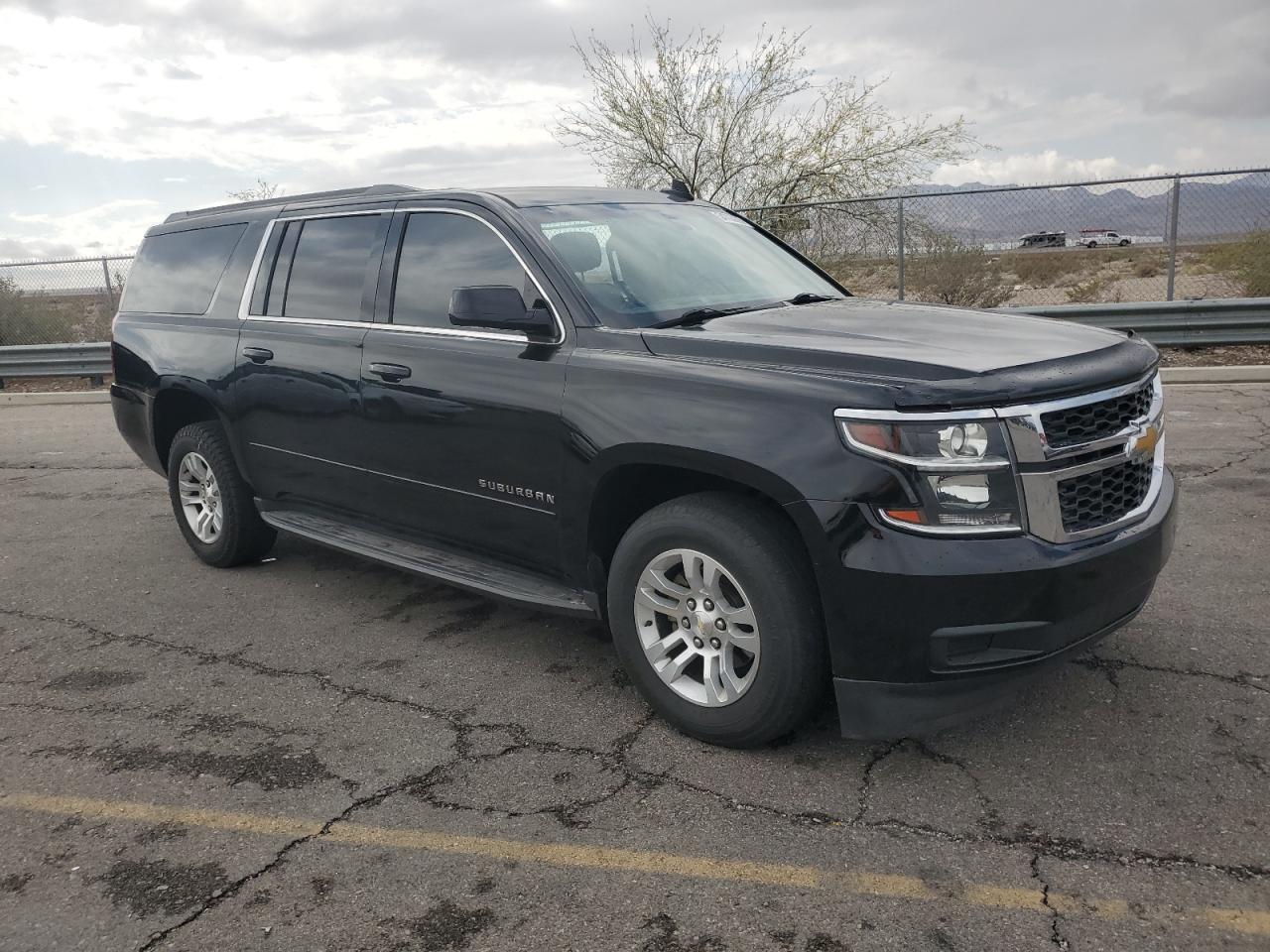 CHEVROLET SUBURBAN 2018