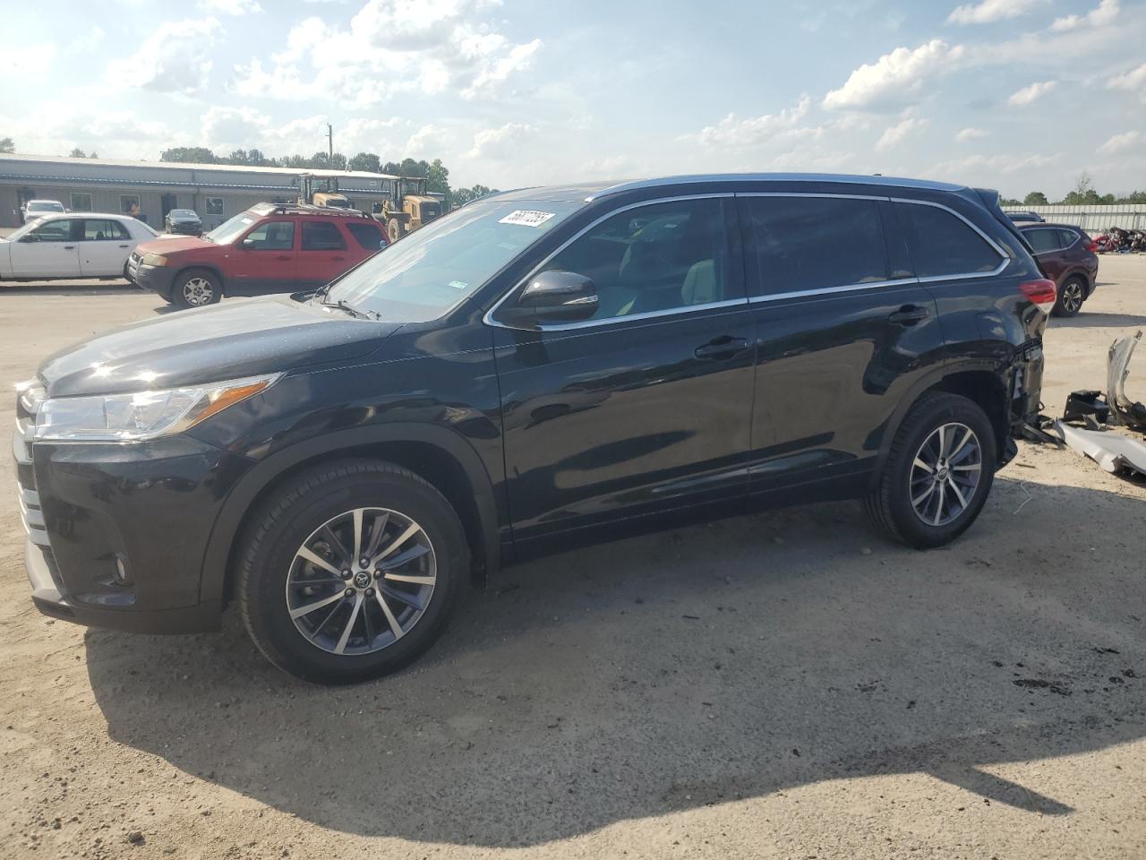TOYOTA HIGHLANDER SE