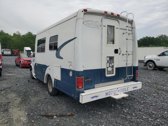 CHEVROLET EXPRESS CU 2001 two tone cutaway gas 1GBJG31G211155775 photo #4