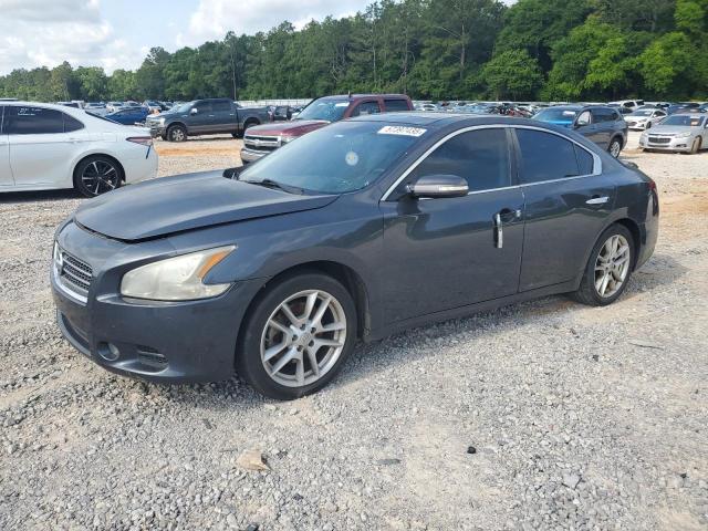 NISSAN MAXIMA S