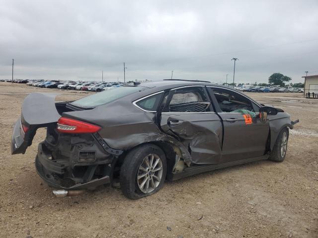 Vin: 3fa6p0hdxhr131354, lot: 55744115, ford fusion se 20174