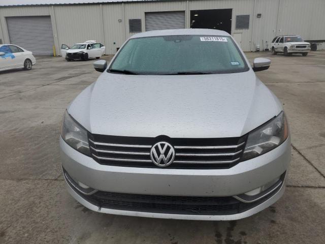 2015 VOLKSWAGEN PASSAT S 1VWAS7A31FC099917