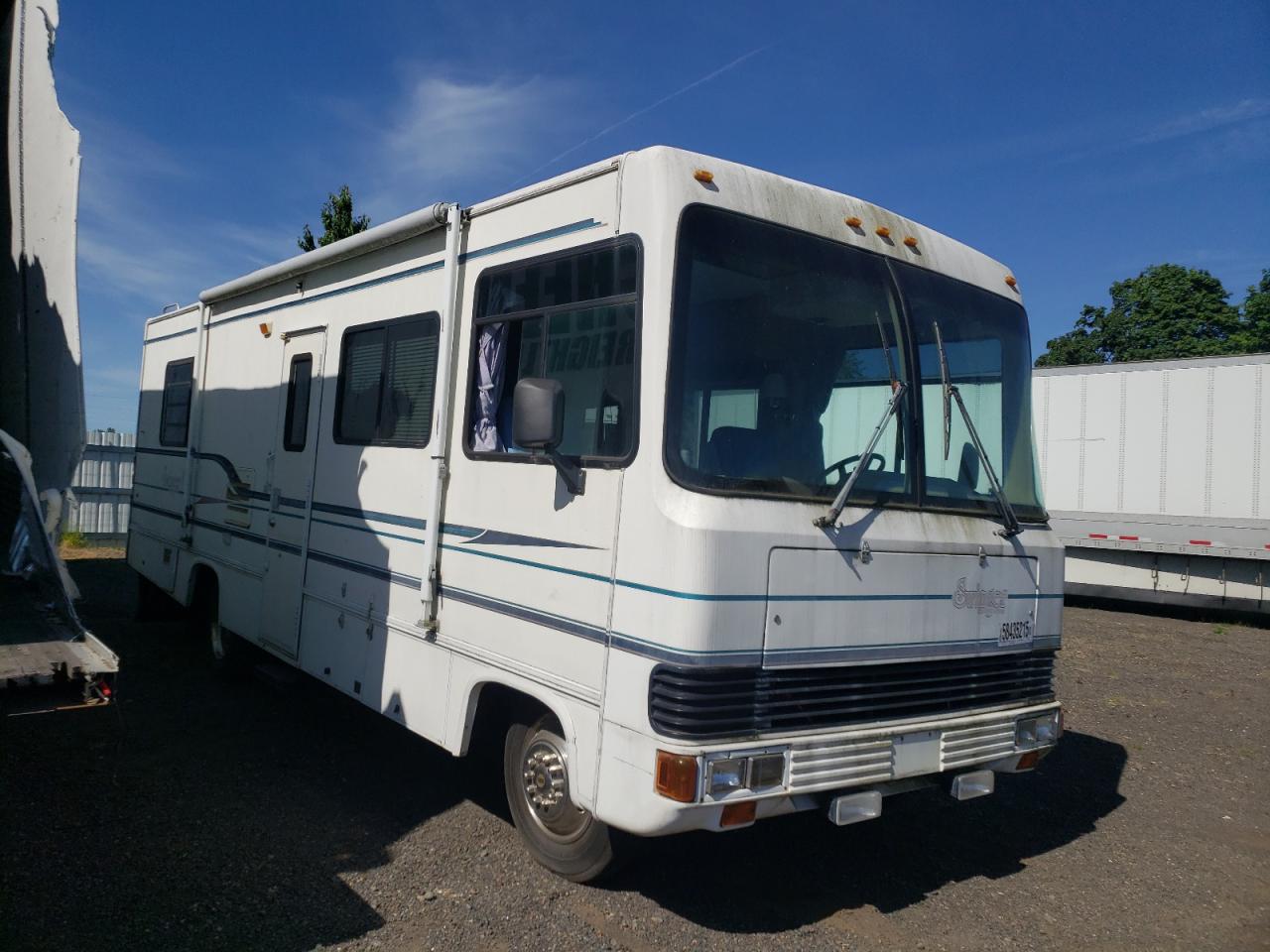  Salvage Chevrolet P30