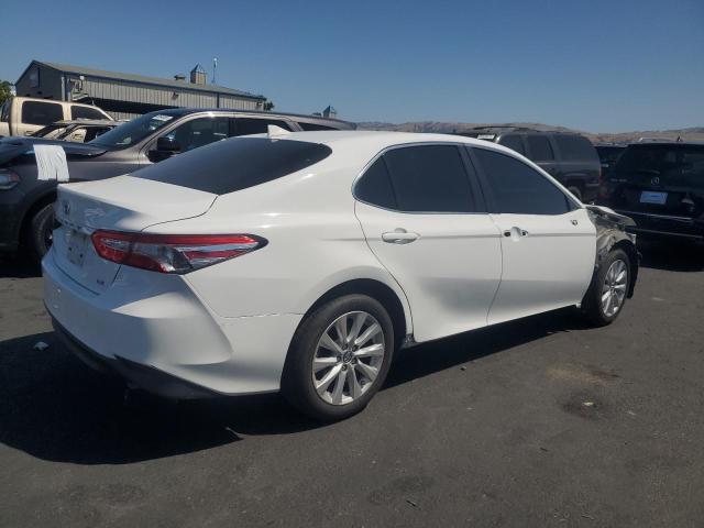 2020 TOYOTA CAMRY LE - 4T1C11AK8LU348802