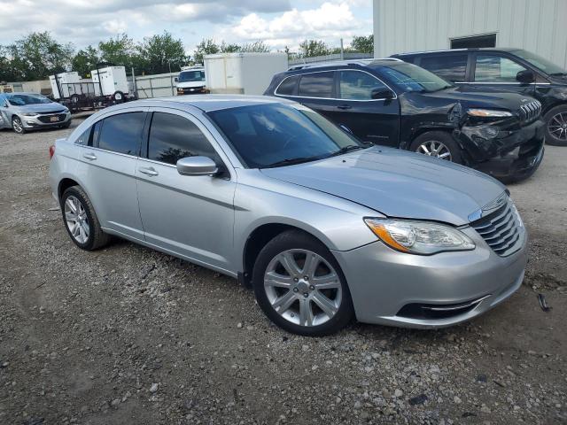 Vin: 1c3bc1fgxbn612064, lot: 55565575, chrysler 200 touring 20114