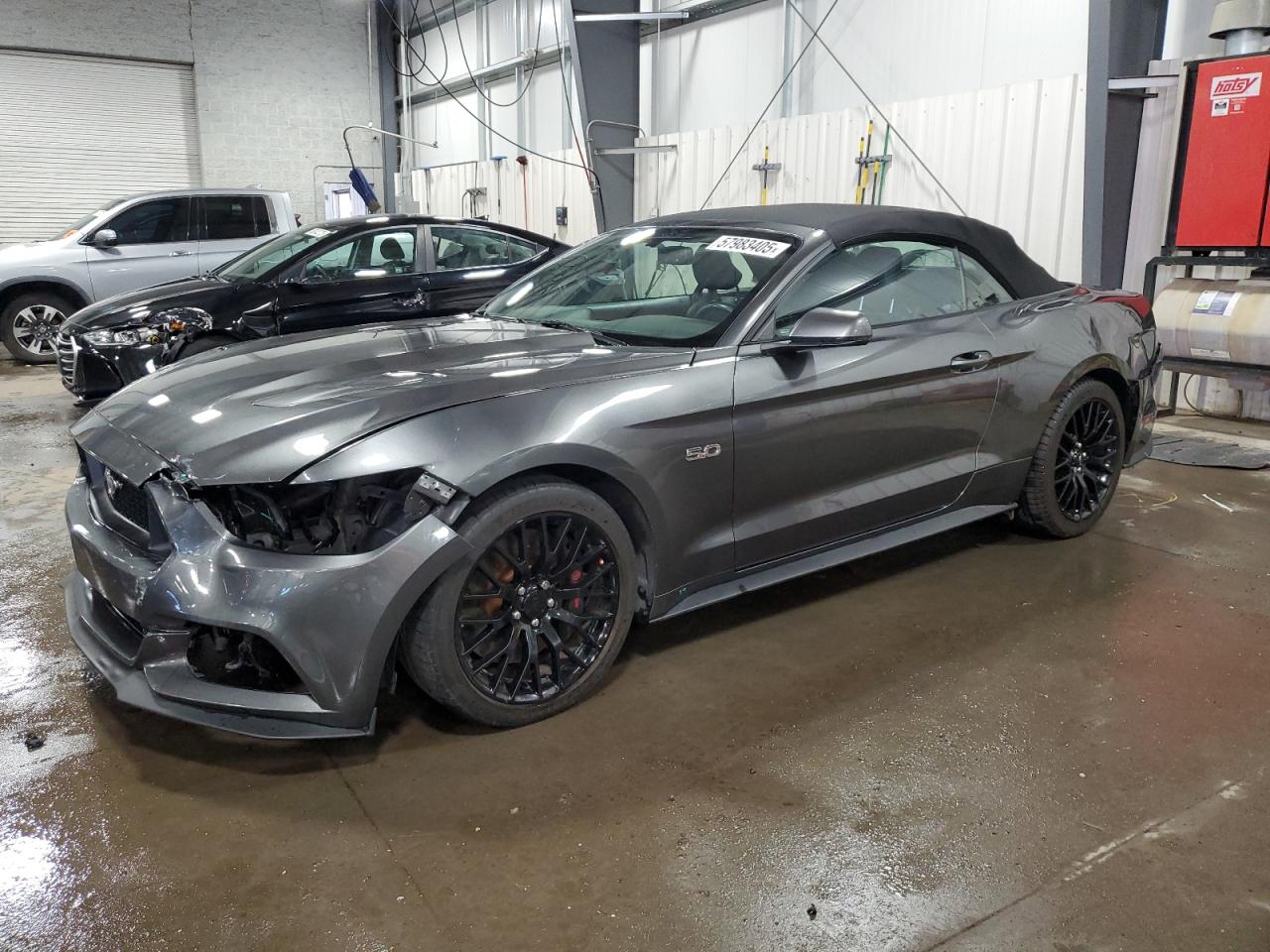 FORD MUSTANG GT