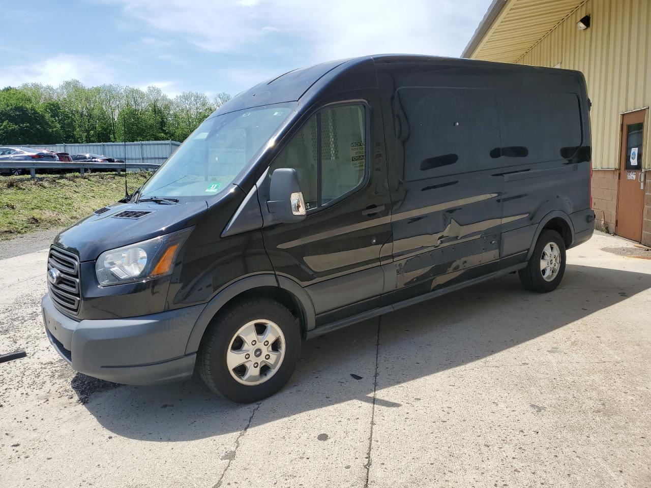 FORD TRANSIT T-250