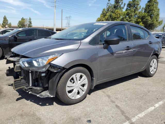 NISSAN VERSA S