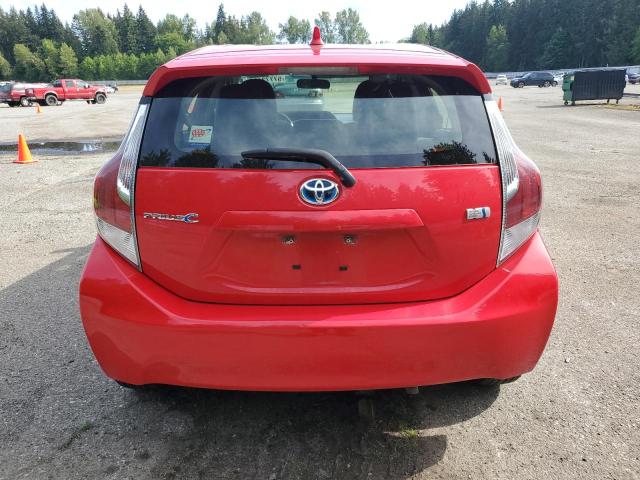 2016 TOYOTA PRIUS C - JTDKDTB3XG1121970