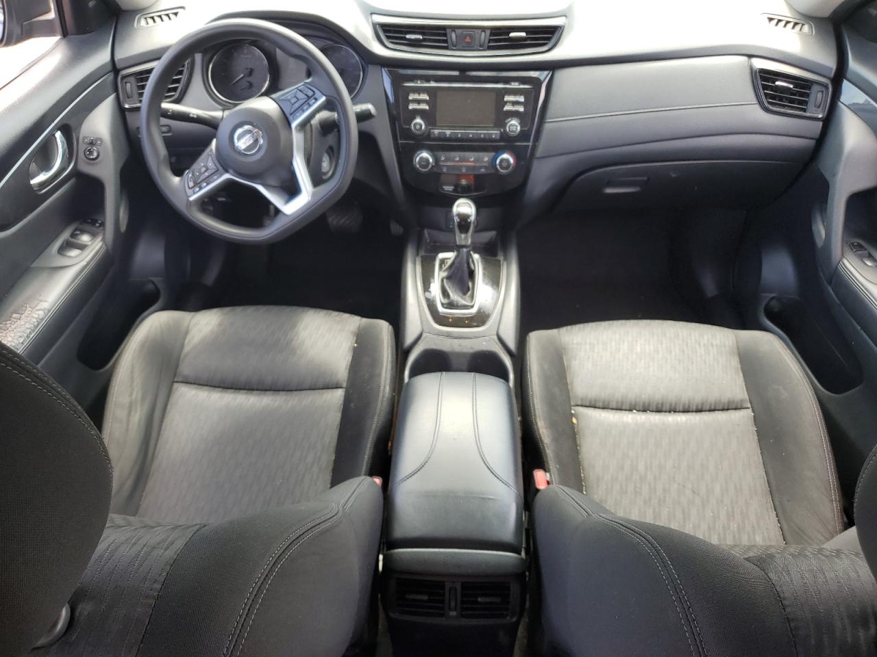 Nissan Rogue s 2017