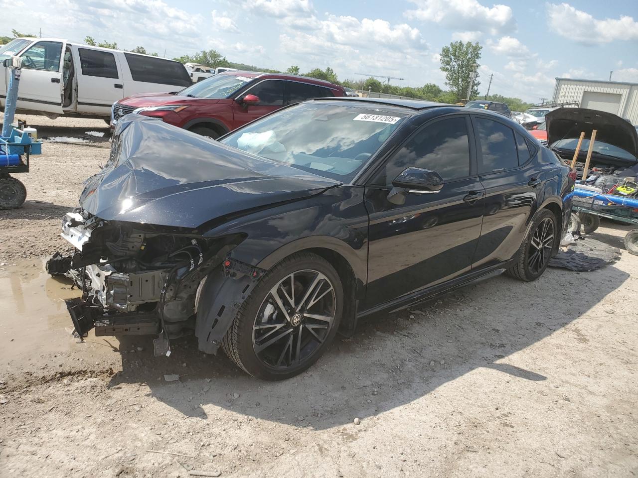 TOYOTA CAMRY XSE