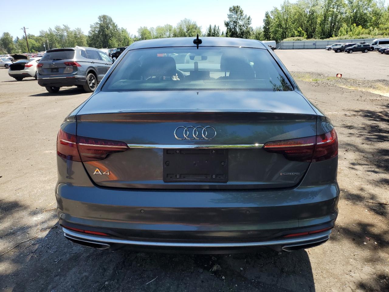 AUDI A4 PREMIUM PLUS