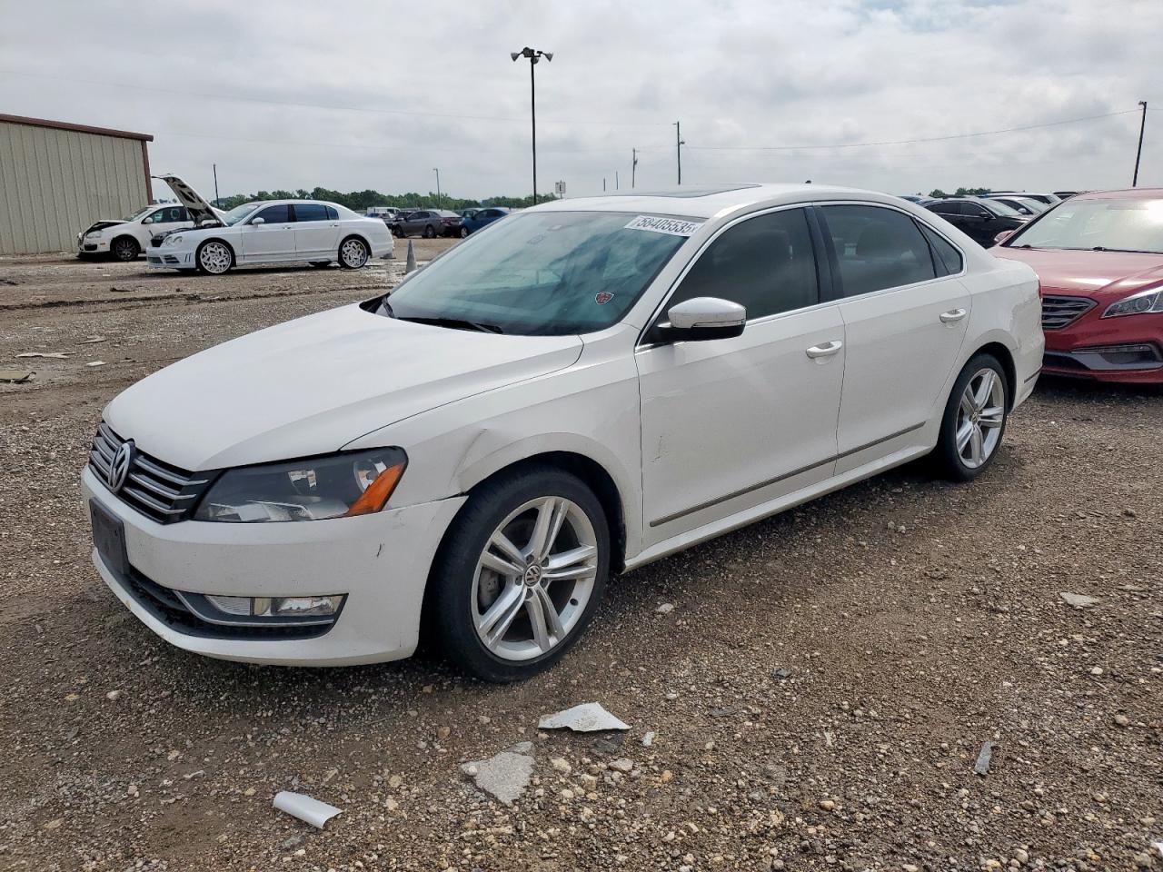  Salvage Volkswagen Passat