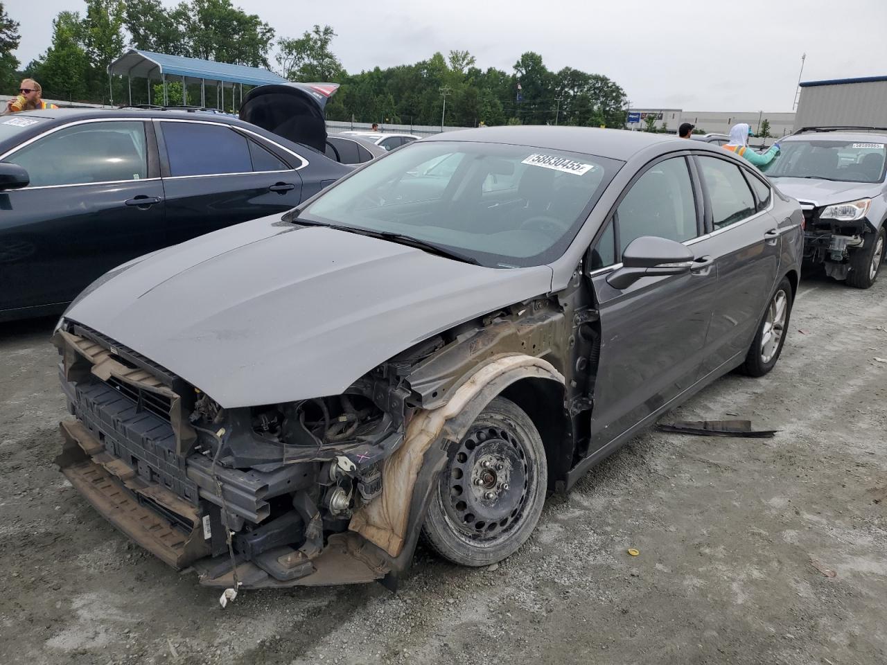 FORD FUSION SE