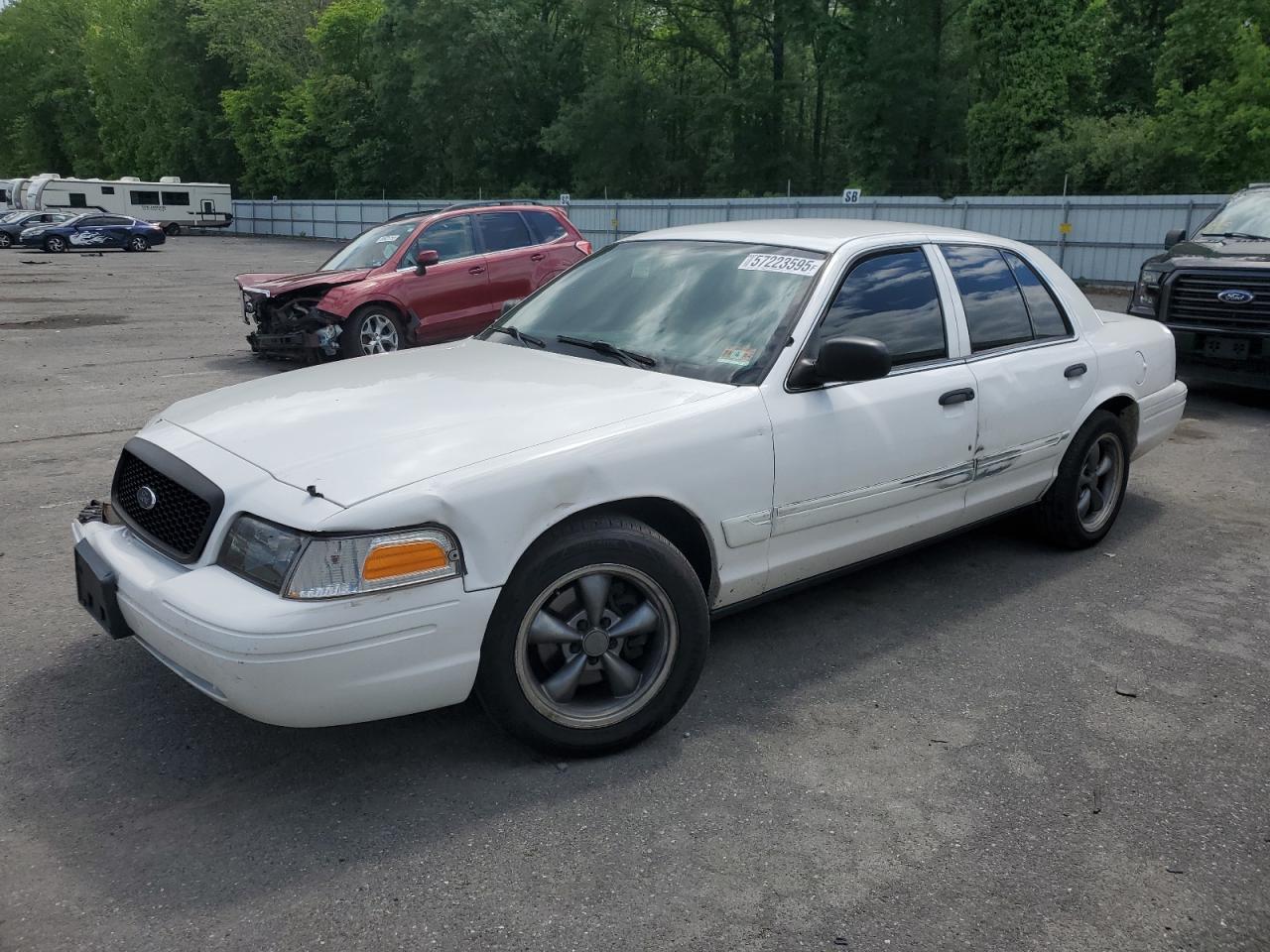 FORD CROWN VICTORIA POLICE INTERCEPTOR