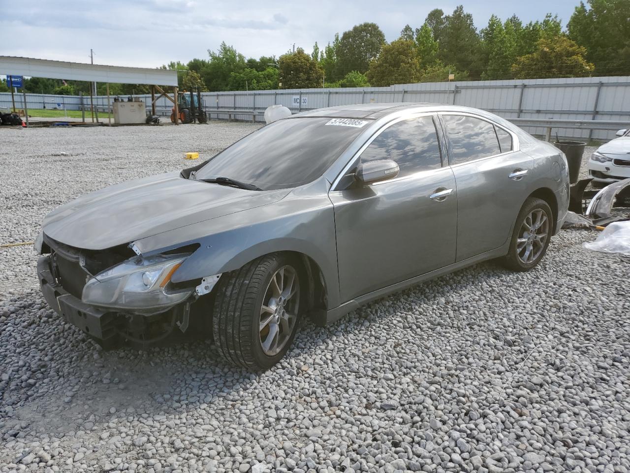 NISSAN MAXIMA S