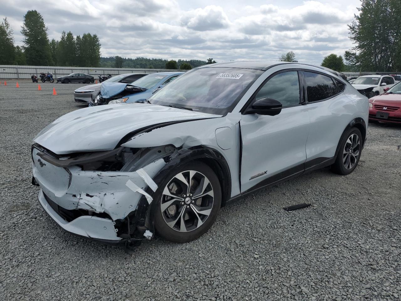 FORD MUSTANG PREMIUM