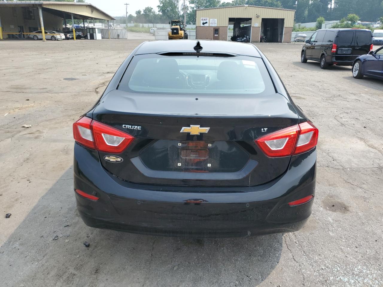1G1BE5SM6J7102895 CHEVROLET CRUZE 2018