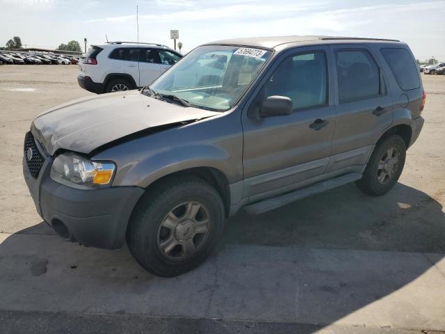 2005 Ford Escape XLS